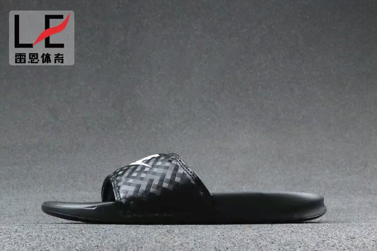 Dép thể thao Rennes GC Nike Benassi JDI 343881 343880-104 614 102 - Dép thể thao dép adidas alphabounce