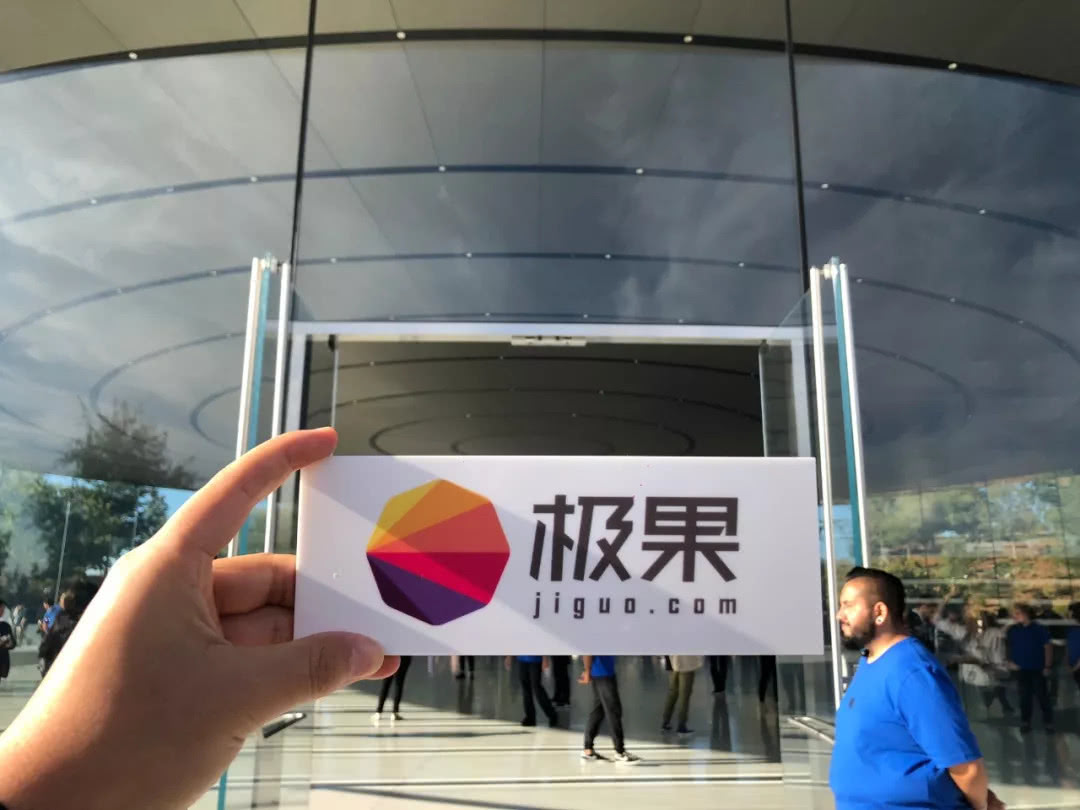 现场2分钟上手新iPhone,手感爽爆