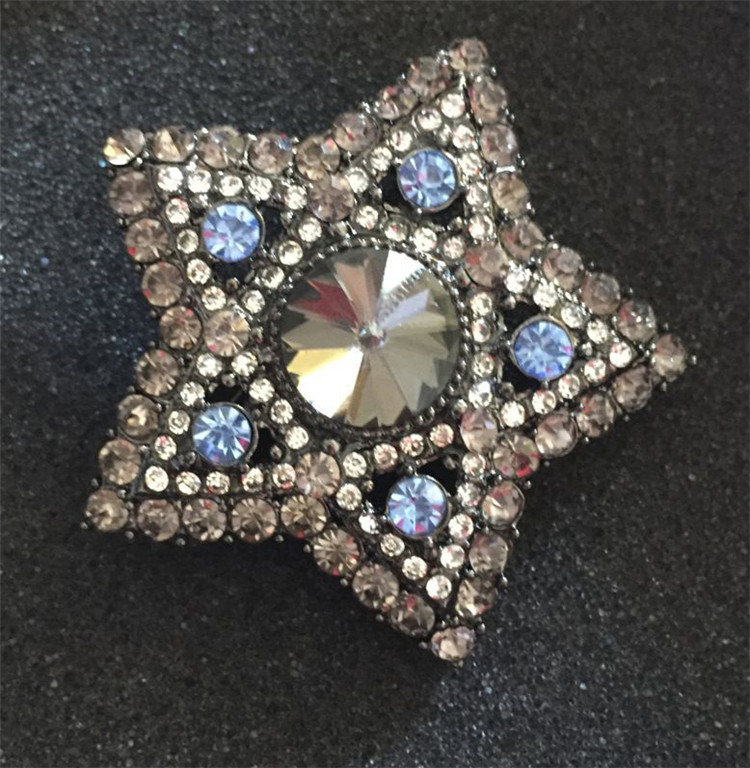 Broche femme en autre - Ref 1177940 Image 8
