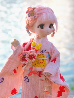 taobao agent Capted Golden Fish Fire Fire Sleeve Kimon 4 points MDD6 points AZONE small cloth OB24bjd and Fengwa coat