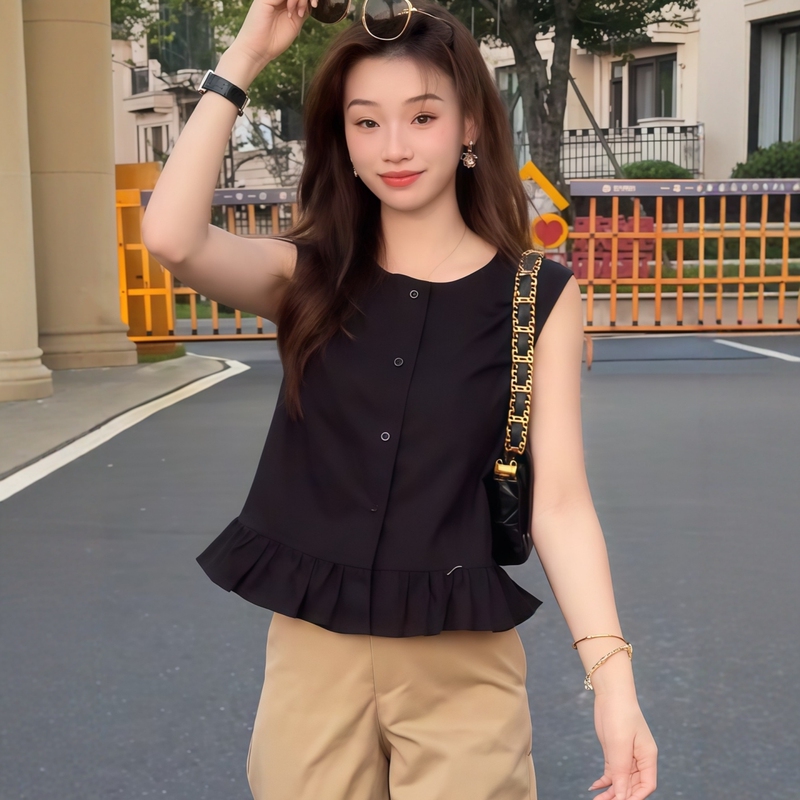 French-Style Ruffled Black Sleeveless Shirt for Women 2026 New Summer Elegant Loose Slimming Tank Top French-Style Ruffled Black Sleeveless Shirt for Women 2026 New Summer Elegant Loose Slimming Tank Top