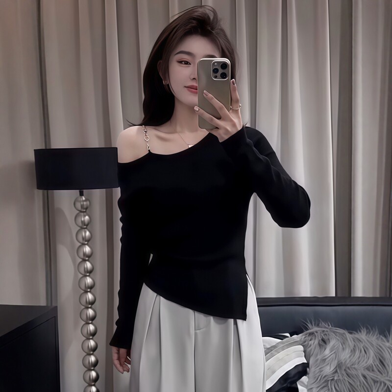 Black Off-Shoulder Long-Sleeve T-Shirt for Women, Popular Early Autumn Design with Unique and Beautiful Asymmetrical Shoulder, Very Attractive Top