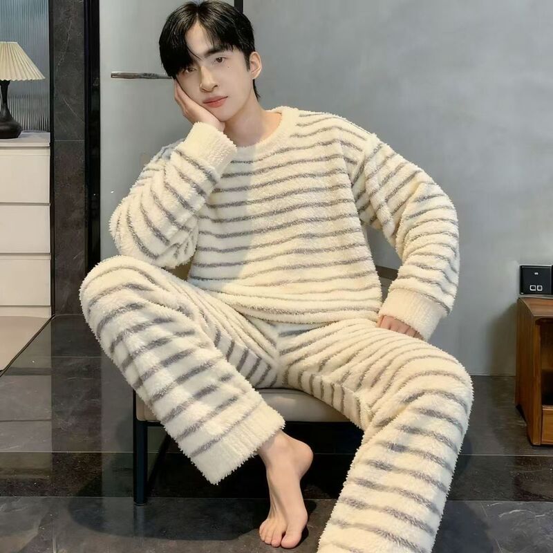 2026 New Autumn and Winter Coral Velvet Pajamas, Large Size Men's Fleece-Lined and Thickened Youth Home Wear Set