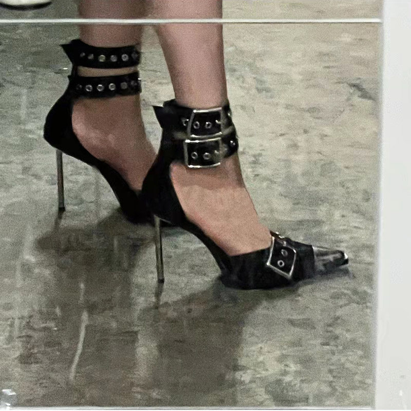 OMG!!! Hot girl high heels~ 2022 Summer New Style Super Thin Heel Punk Style Cool Studded High Heels for Women