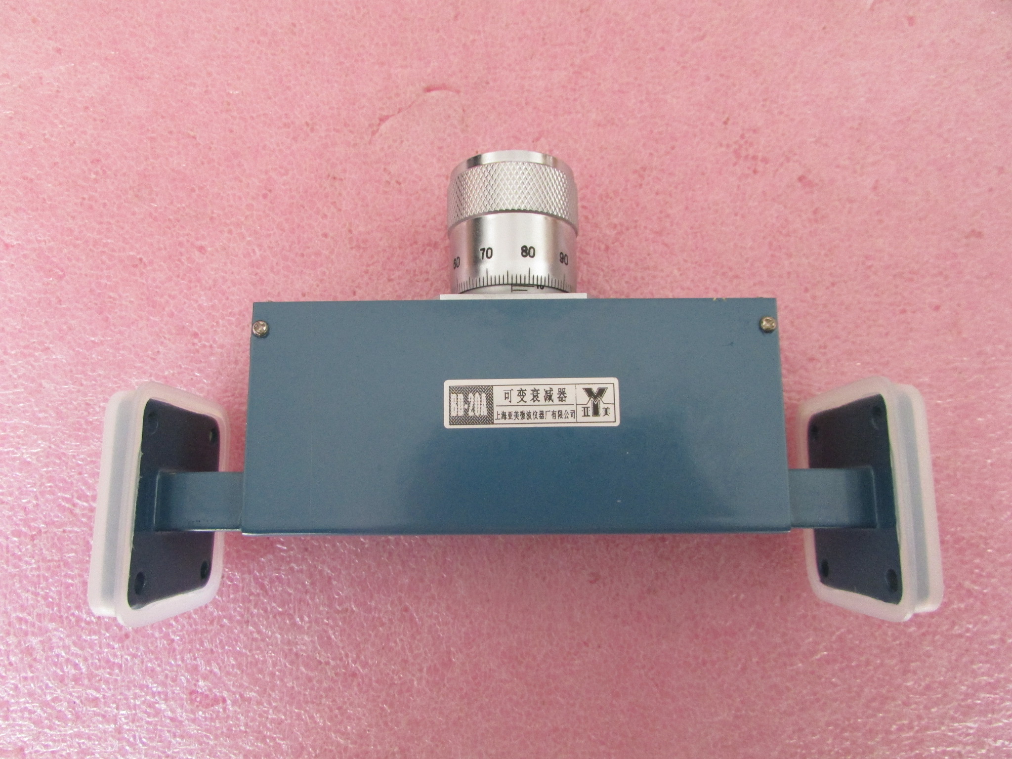 Shanghai 8 2-12 5GHz WR90 0-90dB RF Microwave Variable Tunable Waveguide Attenuator