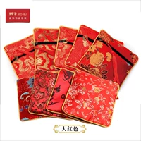 03652 (4 F15-29) Big Red Patter