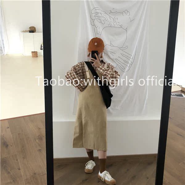 Withgirls / August sản phẩm mới 2018 mùa thu nhân dân tệ cô gái khâu thẳng dài dây đeo đầm đầm nữ đầm nhung đẹp