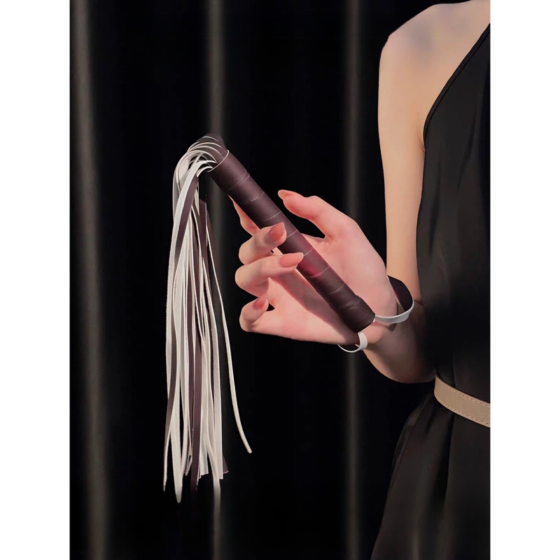 【Snn Commune】Niche Design with a High-End Feel, Temperature-Sensitive Color-Changing Tassel Horsewhip, Couple's Warming Accessory 【Snn Commune】Niche Design with a High-End Feel, Temperature-Sensitive Color-Changing Tassel Horsewhip, Couple's Warming Accessory