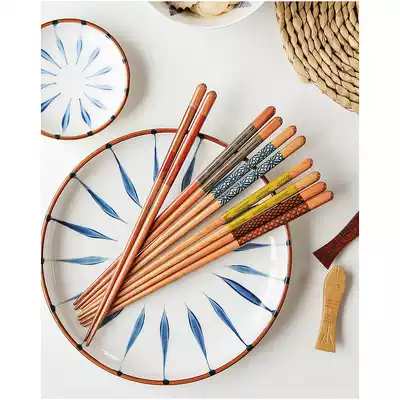 Wan Yue Japanese imported solid wood household chopsticks dishwasher-free paint-free scrub non-slip 5 pairs