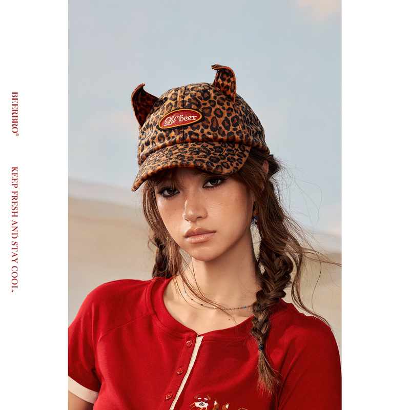 Beerbro『Celebrity Style』 Retro Y2K Playful Plush Leopard Print Versatile Cat Ear Baseball Cap Beerbro『Celebrity Style』 Retro Y2K Playful Plush Leopard Print Versatile Cat Ear Baseball Cap
