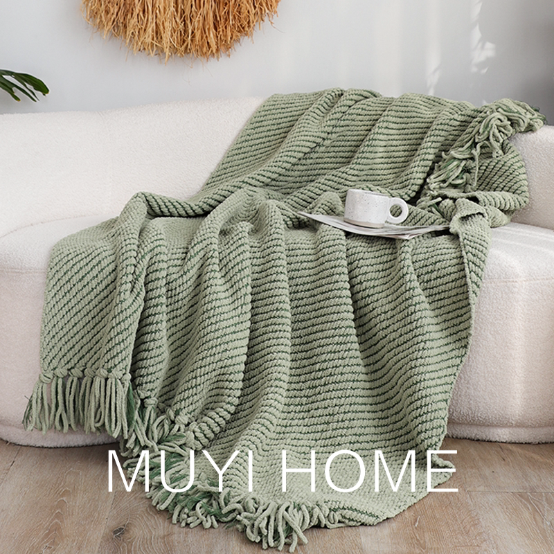 Autumn and Winter Thickened Matcha Green Chenille Sofa Blanket Living Room Office Throw Blanket Guesthouse Blanket Decorative Blanket