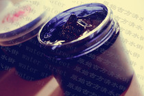 (Lead Mercury) Herbal skin nourishing mask cream to clear the skin