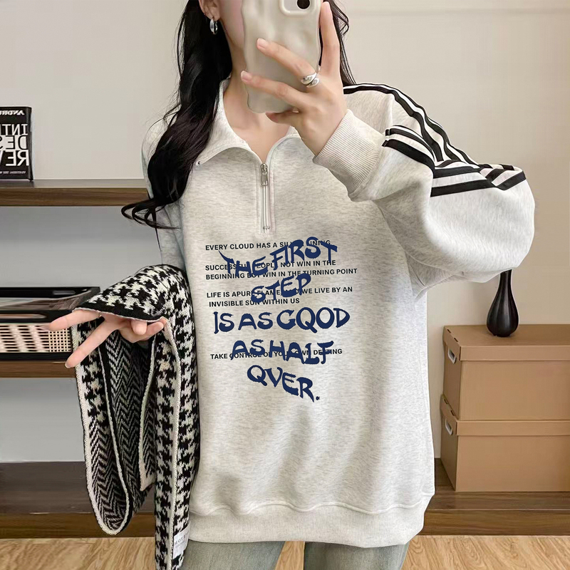 White and Gray Three-Stripe Stand-Collar Thin Sweatshirt for Women, American-Style Loose Fit, 2026 New Autumn and Winter Half-Zip Top Jacket White and Gray Three-Stripe Stand-Collar Thin Sweatshirt for Women, American-Style Loose Fit, 2026 New Autumn and Winter Half-Zip Top Jacket