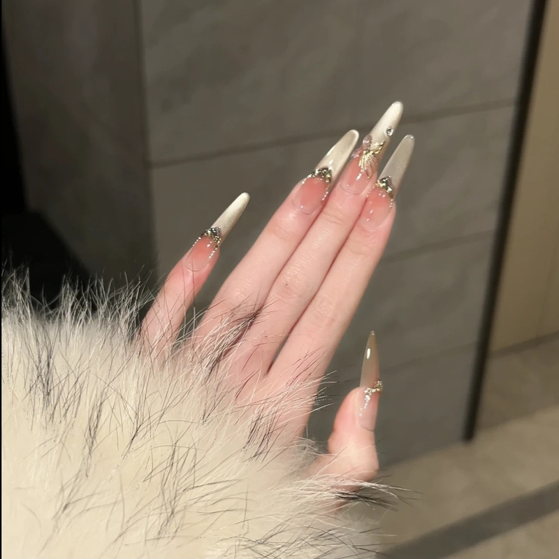 【Gilded Butterfly】Handmade Mirror Cat Eye Paper Luxury High-Quality Custom Light Luxury Niche Nail Art Wearable Nails 【Gilded Butterfly】Handmade Mirror Cat Eye Paper Luxury High-Quality Custom Light Luxury Niche Nail Art Wearable Nails