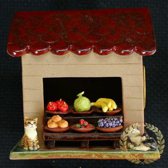 Japan's Takaichi Tanita Handmade by handmade cat's Showa fruit paving adorable ceramic pendulum decoration craftsmanship gift hem