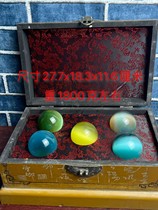 Antique gold and silver jewelry Qing Dynasty lacquerware box collected in the countryside five-centimeter green cat-eye handballs five in a box