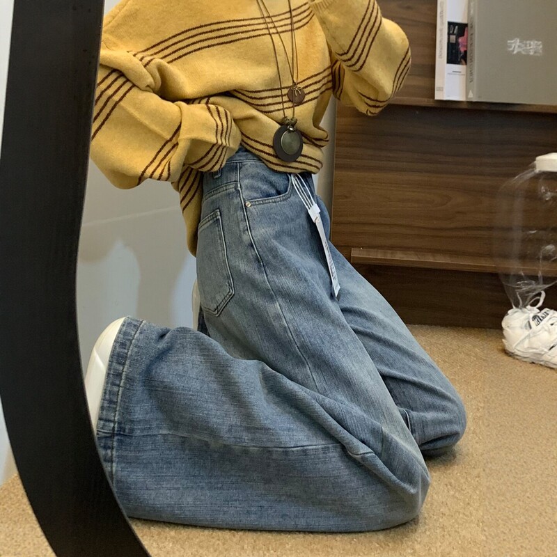 American Retro Straight-Leg Jeans for Women, New Spring Style, Plus Size, Pear-Shaped Body, High-Waisted, Slimming, Wide-Leg Pants