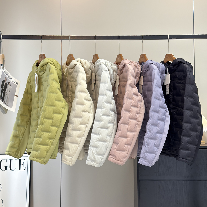 Factory Order! Lightweight and Warm down Jacket ~ 90% White Duck down Seamless Taped Seam Sports Casual Hooded Jacket Factory Order! Lightweight and Warm down Jacket ~ 90% White Duck down Seamless Taped Seam Sports Casual Hooded Jacket