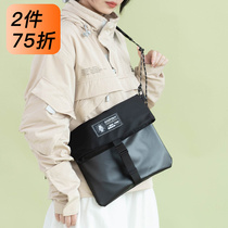 NULL Original New Slanted Satchel Bag Nylon Cloth Waterproof Light 100 Hitch Casual Bag Single Shoulder Bag Minimalist Envelope Bag