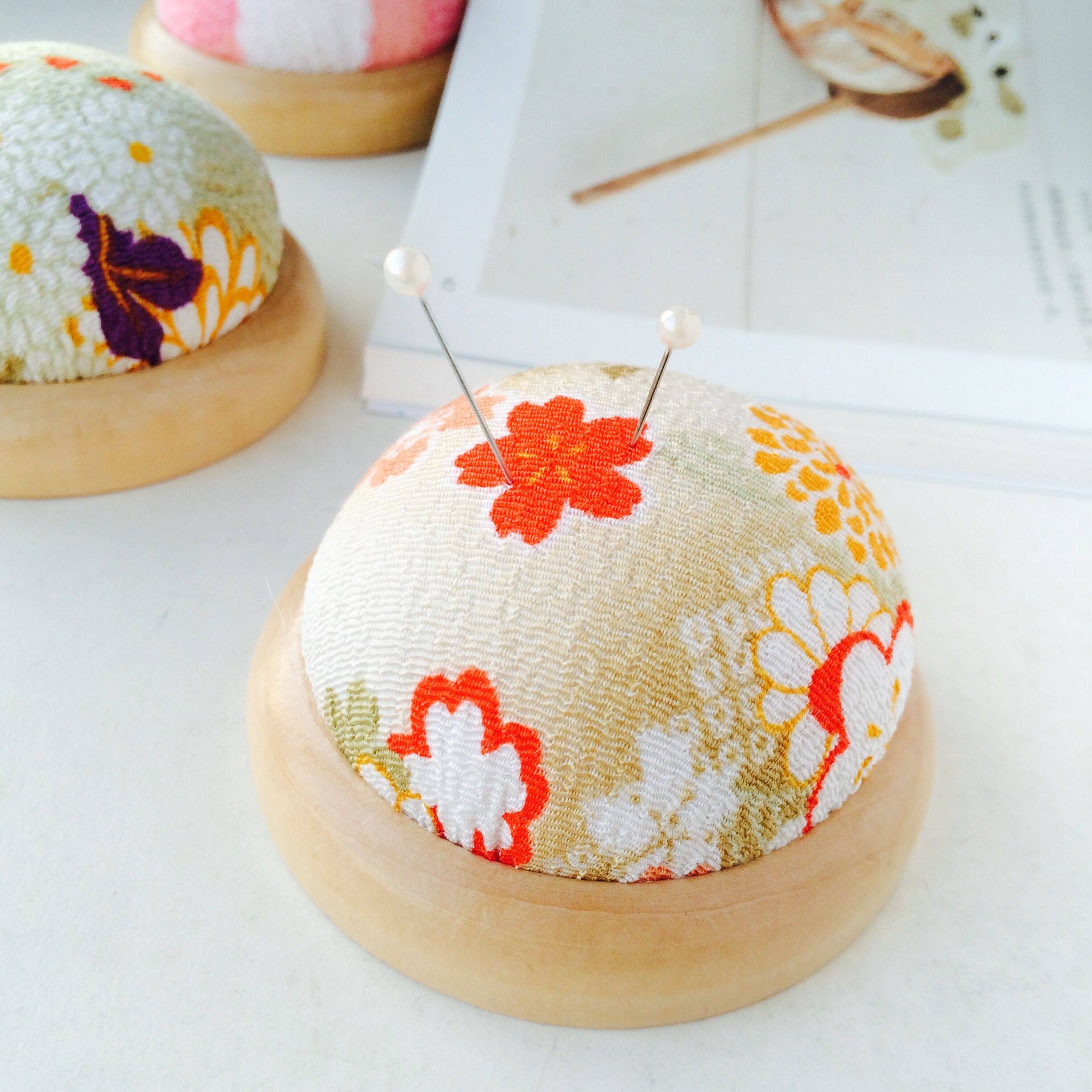 Wind needle small black clip bag Japanese wooden base Bead needle storage embroidery diy accessories Color random hair