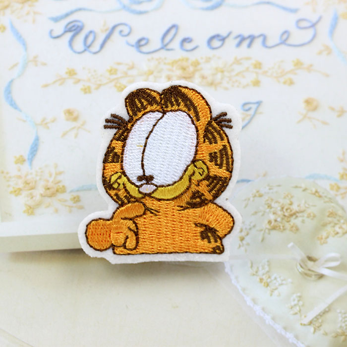 New fashion cartoon embroidery cloth DIY clothes decorated down duvest patch cute Garfi cat