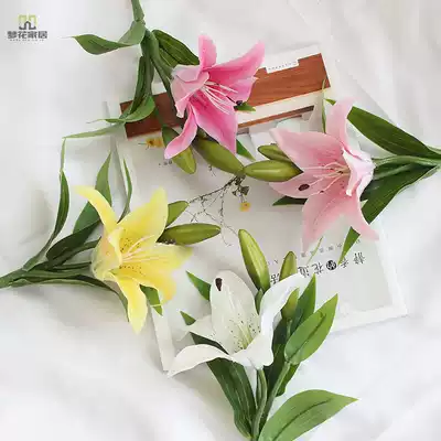Creative Touch Moisturizing single lily flower simulation living room indoor placed hipster table flower fake flower potted
