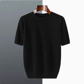 Korean men's t-shirt sweater loose five-quarter sleeve autumn and winter knitted short-sleeved wool thick top andy velvet half-sleeved Korean men's t-shirt sweater loose five-quarter sleeve autumn and winter knitted short-sleeved wool thick top andy velvet half-sleeved