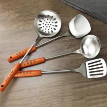 Wooden handle stainless steel kitchen utensils 4-piece set pot spatula frying spatula large drain wholesale kitchen utensils matte brushed soup spoon drain
