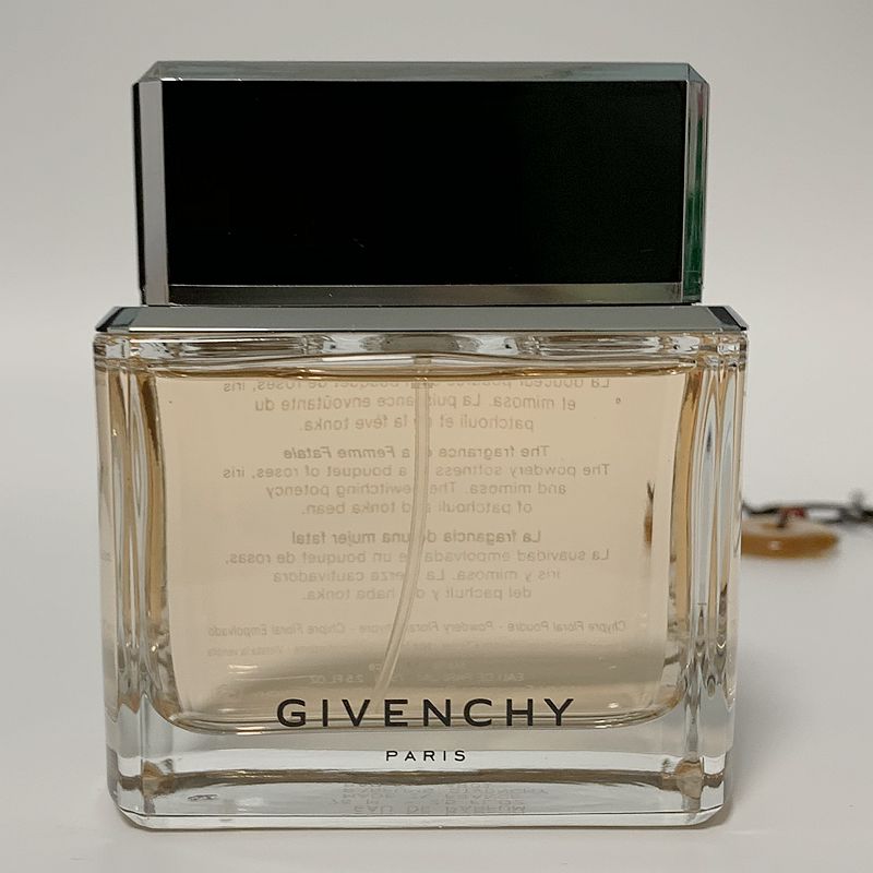 香水(女性用) GIVENCHY DAHLIA NOIR Eau de Toilette Givenchy Dahlia Noir For Women Eau de Toilette - Le