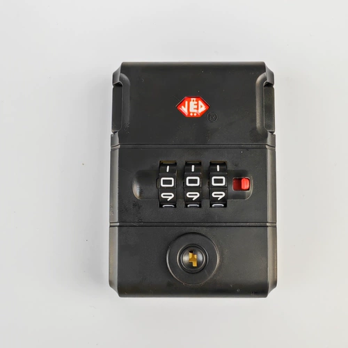 Универсальный замок, чемодан, аксессуары