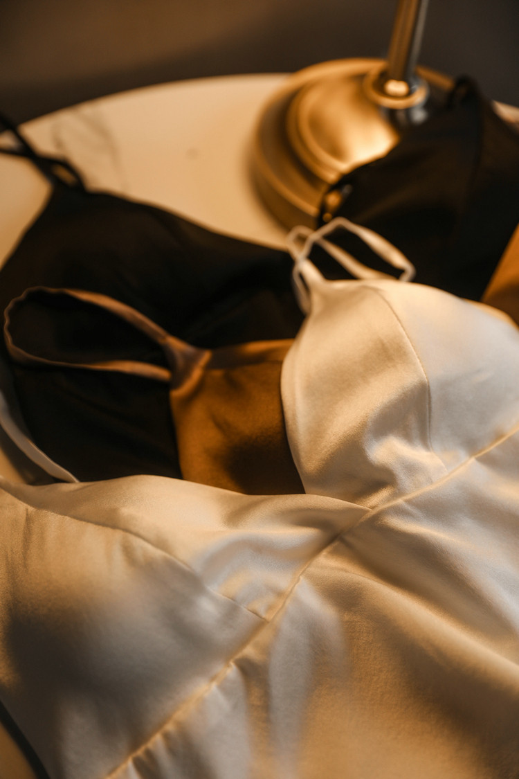 Zanzan Rare Bull Stock Sync 2000 Elegance Brief About 5A Grade Mulberry Silk Glossy Bra Underpants