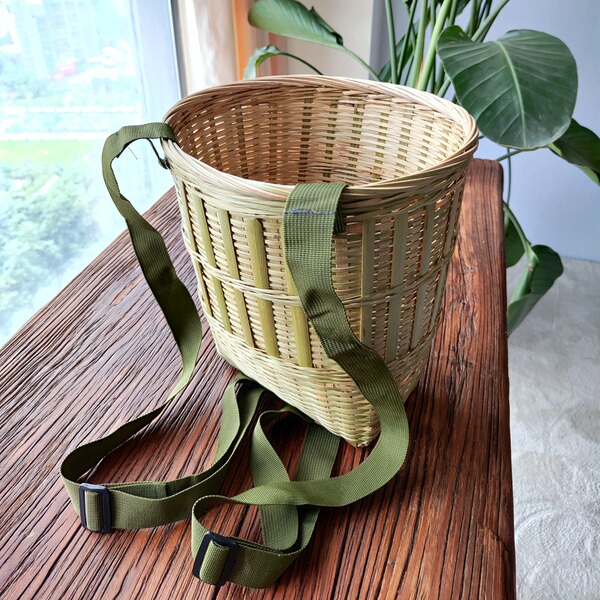 Bamboo Woven Basket with Thickened and Reinforced First-Layer Bamboo Skin, Adjustable Strap, Oval-Shaped Basket for Picking, Bamboo Products