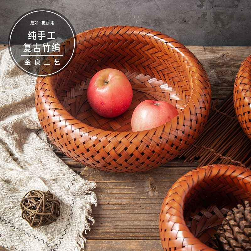 Vintage home bamboo basket round basket Tabletop bamboo woven snack basket Hand-woven dried fruit storage basket bamboo products