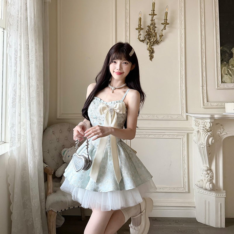 Platycodon House Blue Mist Rose Light Blue Jacquard Suspender Dress Gentle Big Bow High Waist Flared Short Dress Platycodon House Blue Mist Rose Light Blue Jacquard Suspender Dress Gentle Big Bow High Waist Flared Short Dress