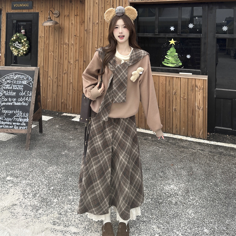 Kikyo House Chestnut Plaid Skirt Autumn and Winter Sweet Girl Style Thickened Faux Two-Piece Wide-Leg Skirt Pants Sweatshirt Set Kikyo House Chestnut Plaid Skirt Autumn and Winter Sweet Girl Style Thickened Faux Two-Piece Wide-Leg Skirt Pants Sweatshirt Set