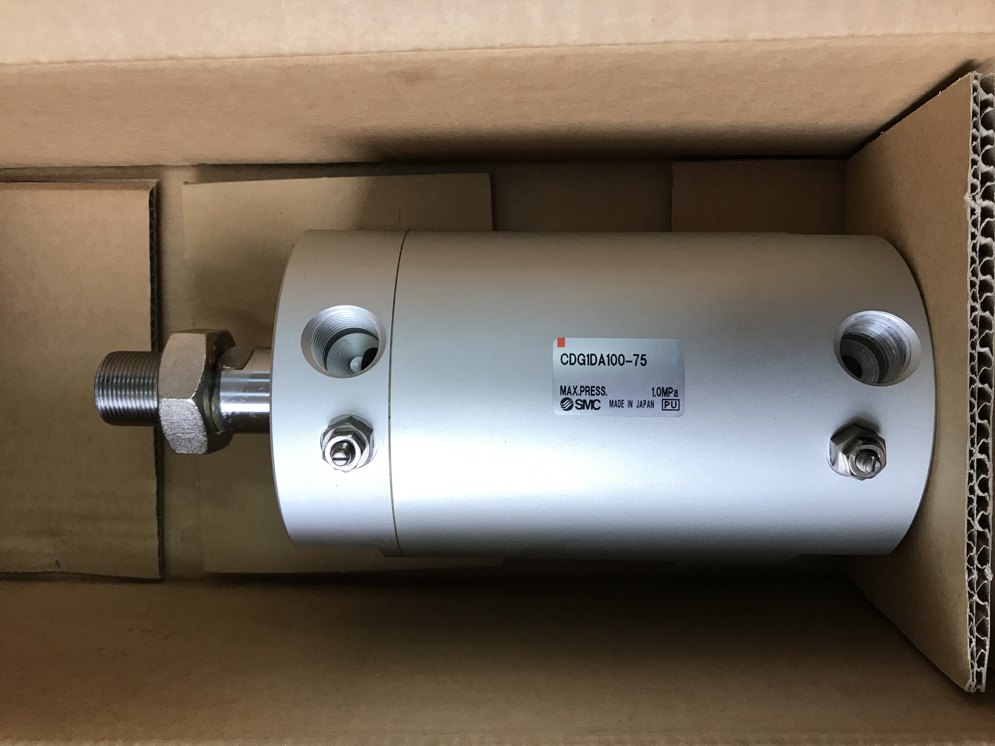 CDG1DA100-75 Japanese SMC cylinder original plant completely new