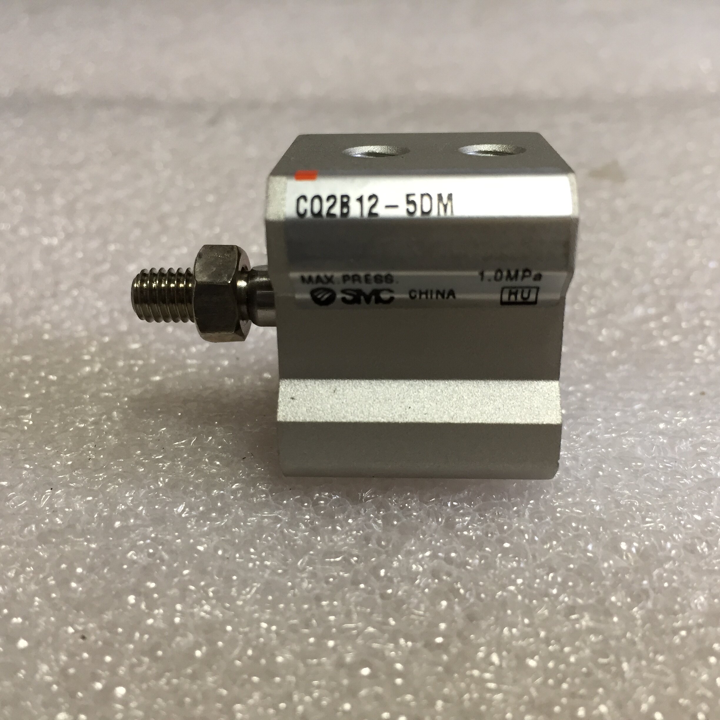 CQ2B12-5DM Japan SMC Mini small cylinder original plant completely new