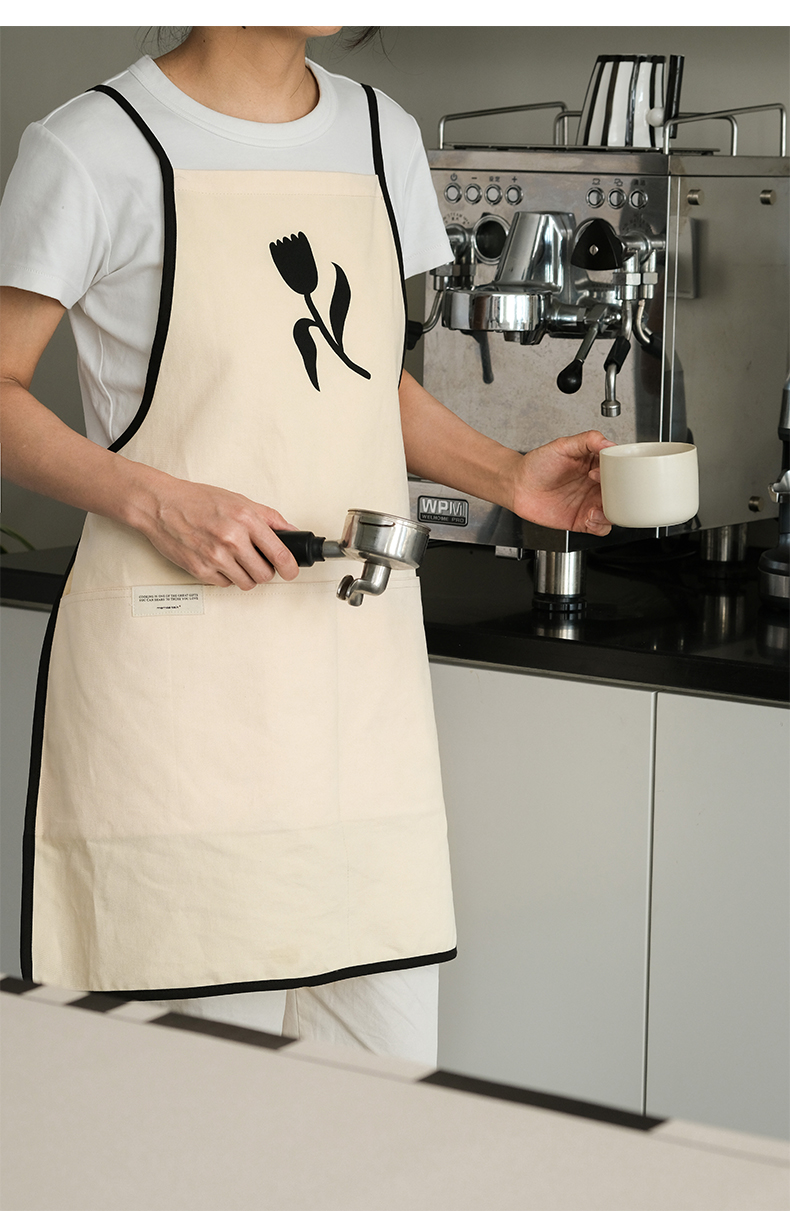 Spring flower cotton apron for cooking and baking fashionably in kitchen - A Bit Sleepy｜Concept Store