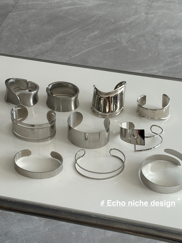 Echo Niche Design Silver Metal Wide Arm Ring Adjustable Open Surface Glossy Large Arm Jewelry Personalized