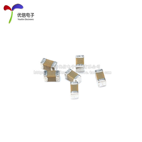 원래 0603 칩 커패시터 10UF (106) 20% 25V X5R CL10A106MA8NRNC 50 조각