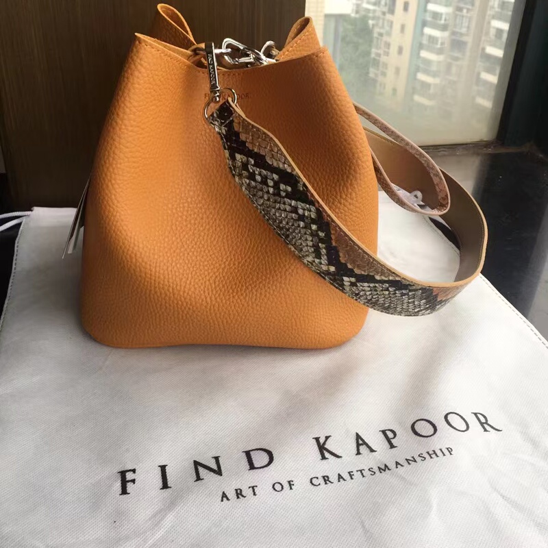 Korean Findkapoor Multi-Color Wide Shoulder Strap Handbag, Single Shoulder Crossbody Women's Bag, Multi-Purpose Bucket Bag