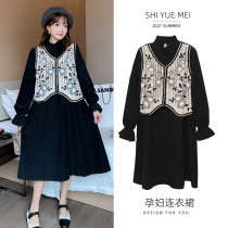 Pregnant women spring new large size fashion net red suit foreign style top two-piece spring small fragrance dress