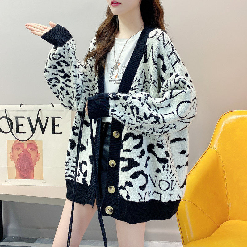 Pregnant women autumn and winter new large size fashion suit foreign style knitted cardigan sweater autumn and winter loose top women