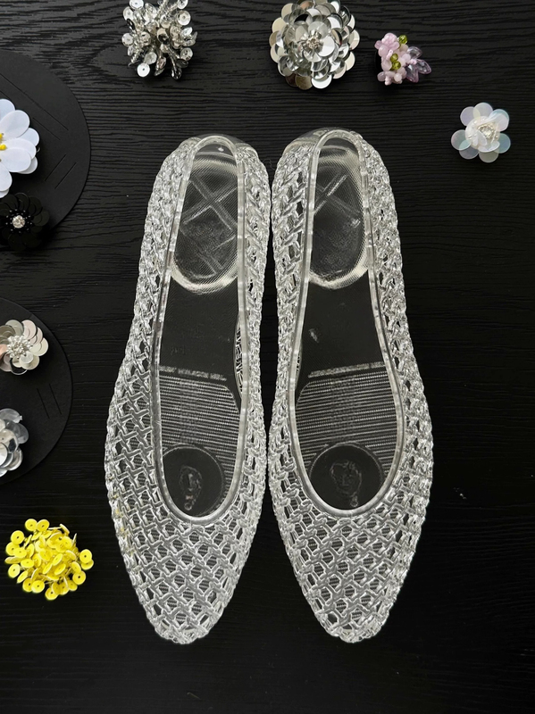 Korean Jelly Shoes Pointed Toe Flats Crystal Pvc Outdoor Casual Pointed Toe Sandals Slippers One-Leg Cut Out Dance Shoes