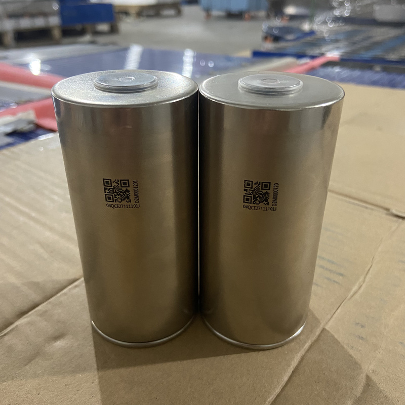 Brand New Yiwei 46950 Grade a 32000Mah 32A Suitable for DIY Power Banks and Flashlights Brand New Yiwei 46950 Grade a 32000Mah 32A Suitable for DIY Power Banks and Flashlights