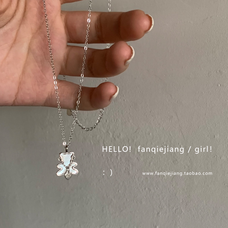 Excellent look titanium steel does not fall the color Kawakawa baby bear necklace cranks chain