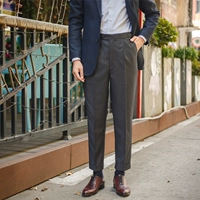 Mùa xuân và mùa thu nam Quần xám sọc phù hợp với quần cao eo Paris Buckle Tiny feet Nine Quần Slim Retro Đàn ông quần tây âu