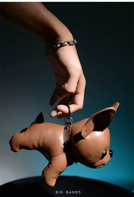 BIG BANDS Bulldog Sạc Po dễ thương Búp bê hoạt hình siêu dễ thương di động điện thoại di động phổ quát - Ngân hàng điện thoại di động