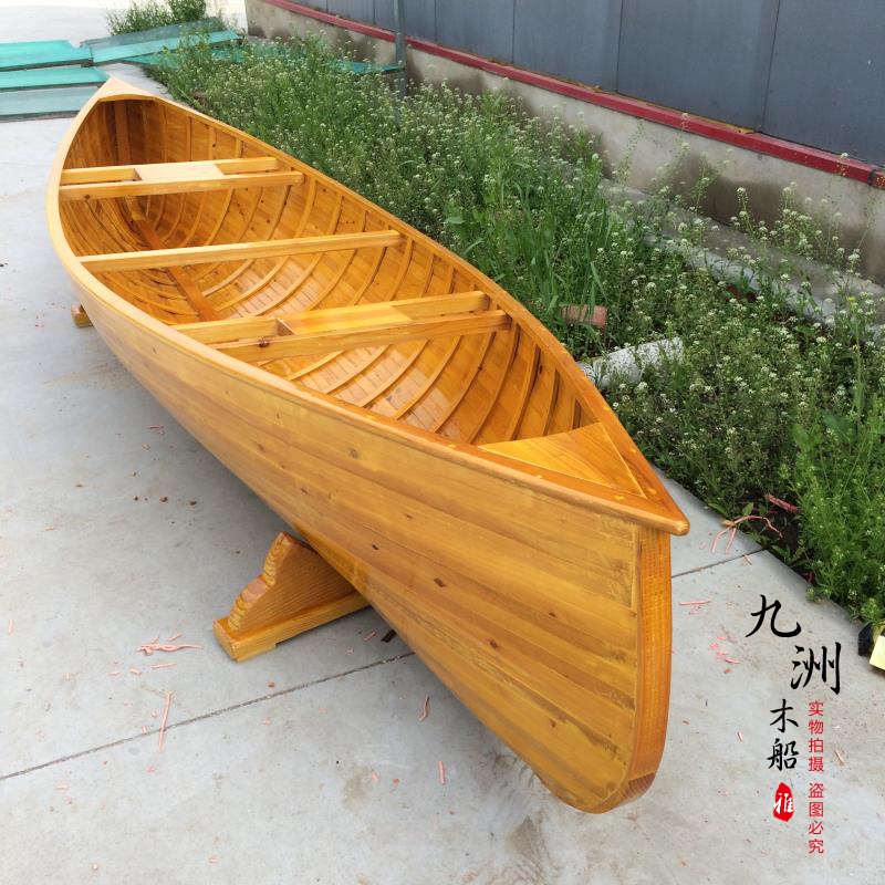Wooden boat Pipa boat Landscape decorative boat European-style wooden boat hand paddling photographic props ship solid wood pendulum piece size color
