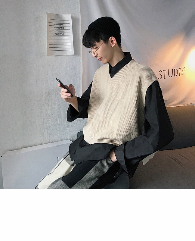Áo len không tay nam cổ chữ V đan áo vest nam mùa thu Hàn Quốc Loose Casual Canvas Trend Trend Jacket áo khoác len nam trung niên